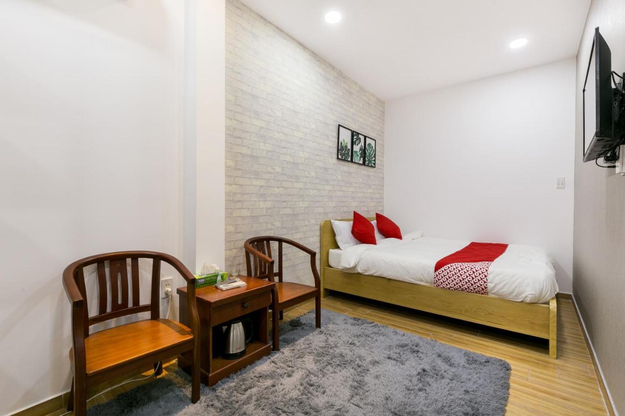 Oyo 414 Saigon Home Хошимин Экстерьер фото