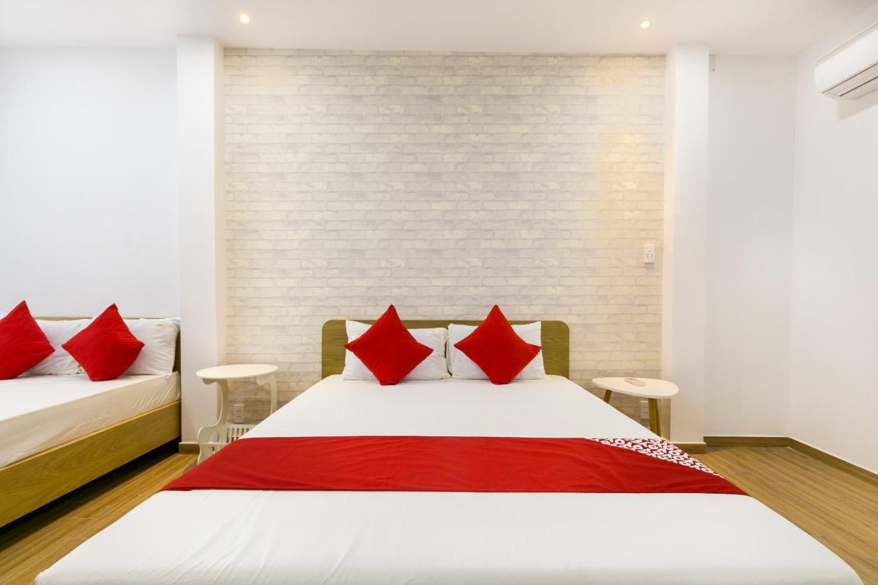 Oyo 414 Saigon Home Хошимин Экстерьер фото