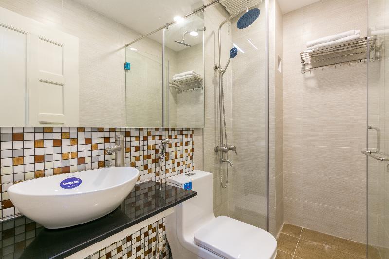 Oyo 414 Saigon Home Хошимин Экстерьер фото